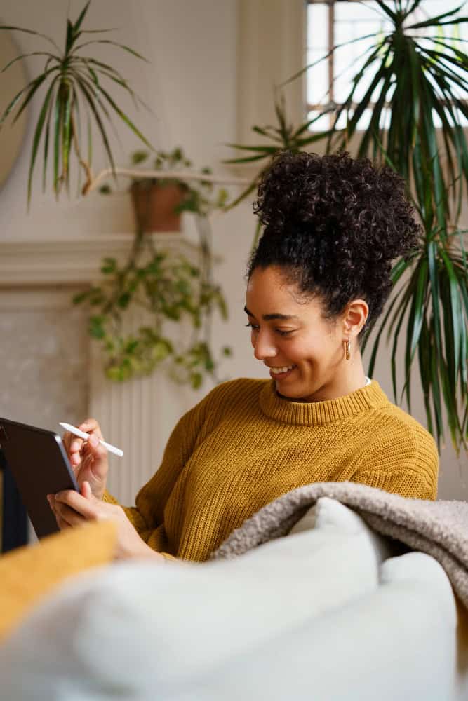 Woman using tablet during Virtual Mental Health Programs in Washington session