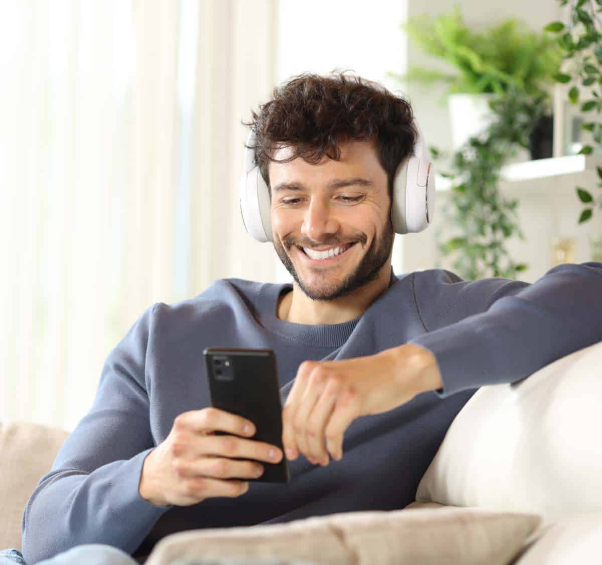 Client checking in by phone for virtual addiction treatment programs in Washington.